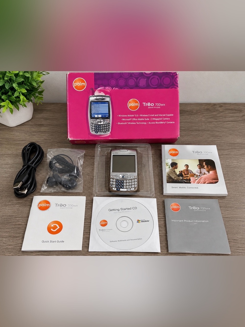 Palm Treo 700wx Alltel Smartphone Silver Original Box Vintage Tested Working